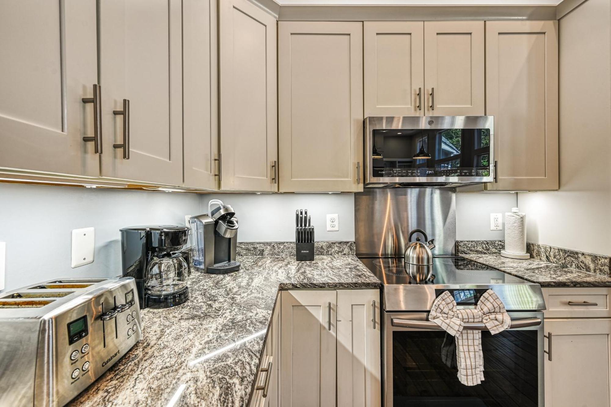 Silver Sands Glenora Exterior foto